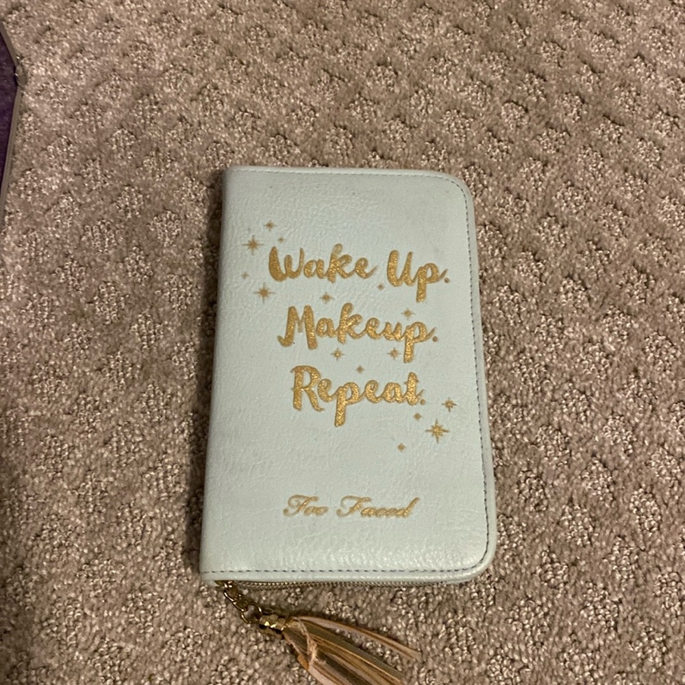 Too Faced Calendar Case